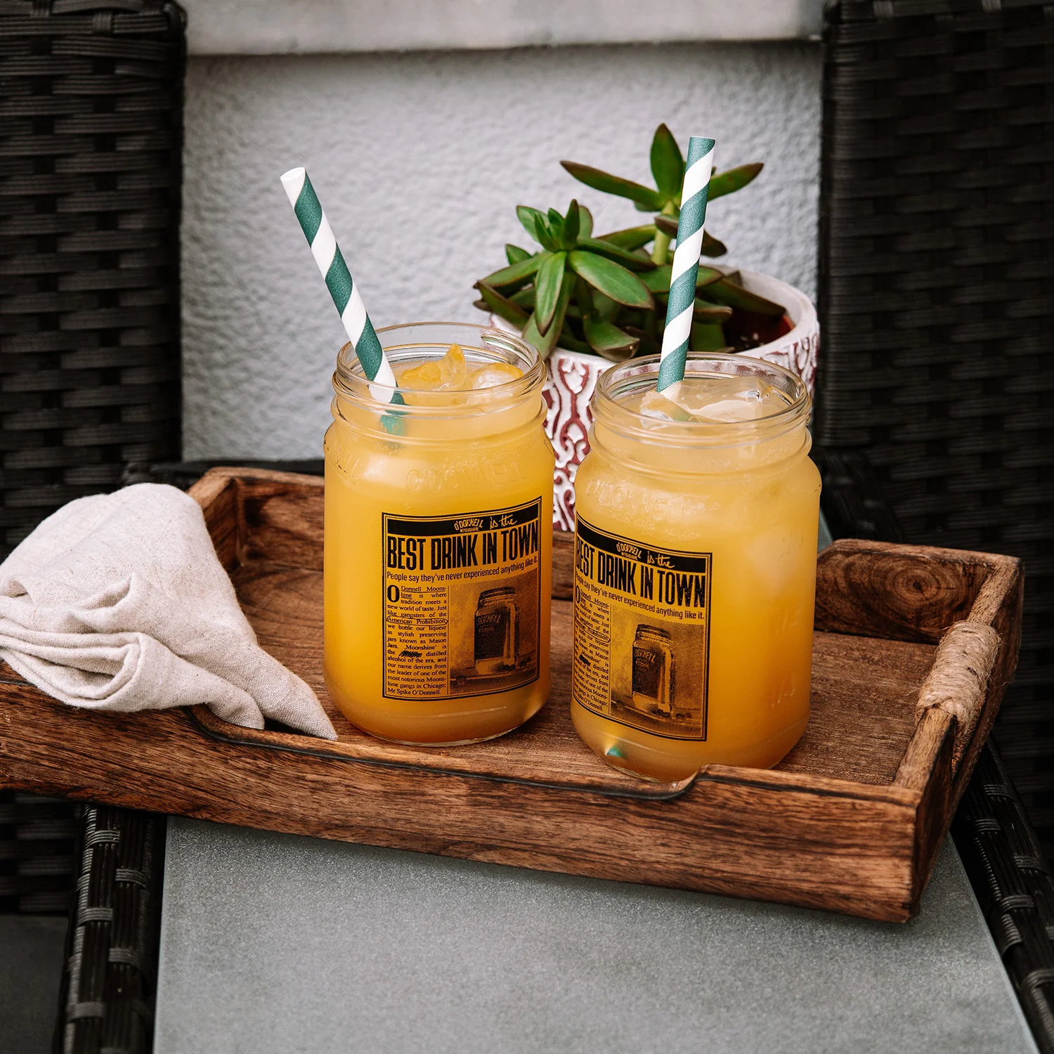 Newspaper Glas - Image 5